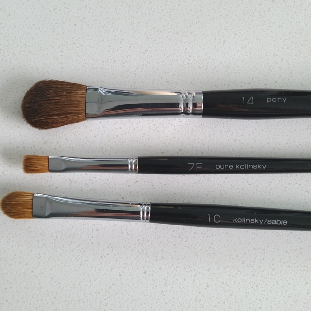 Shu Uemura natural hair makeup brush set